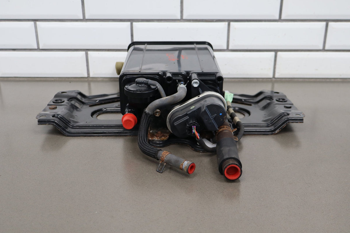 2013-2017 Lexus LS460 XF40 Fuel Vapor Evap Charcoal Canister OEM