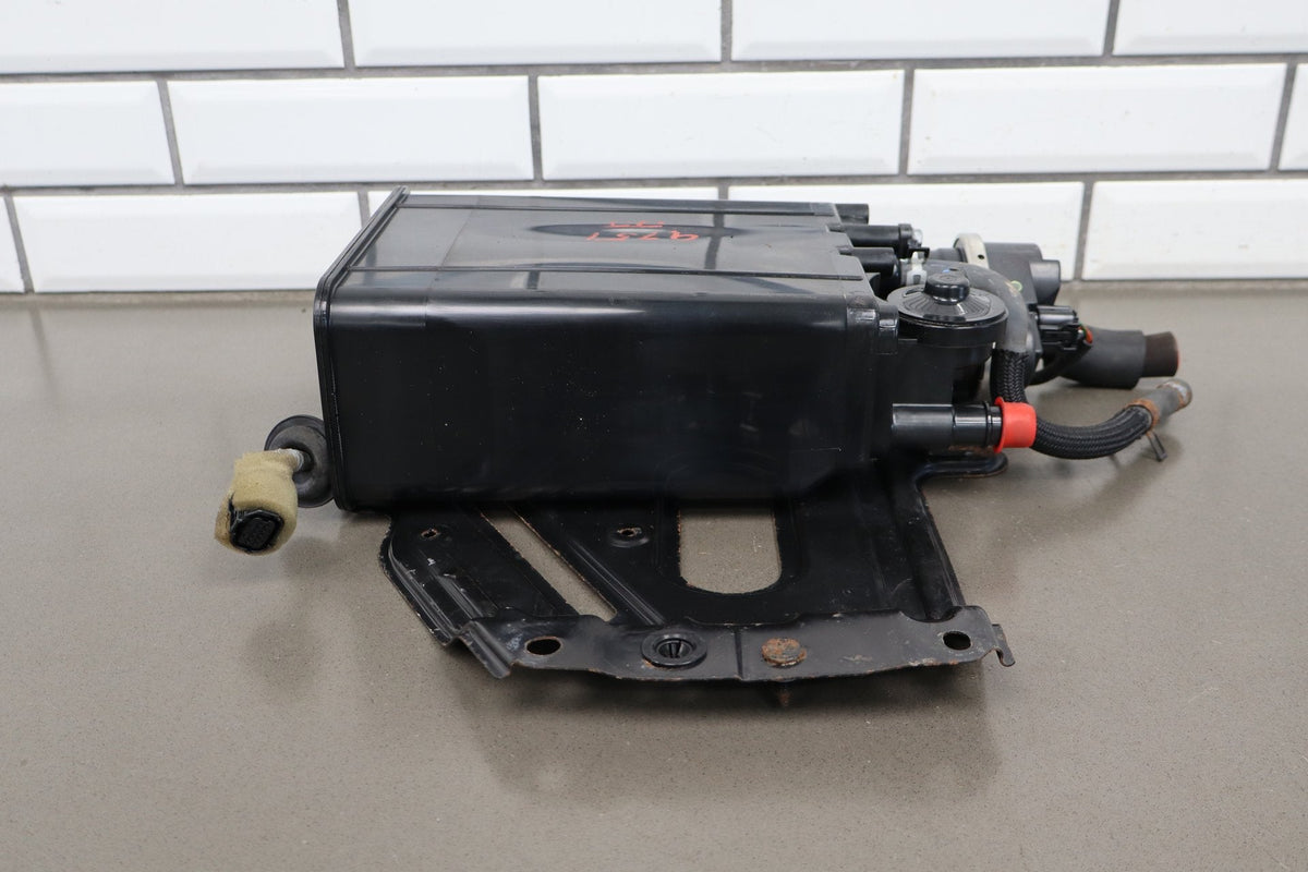 2013-2017 Lexus LS460 XF40 Fuel Vapor Evap Charcoal Canister OEM