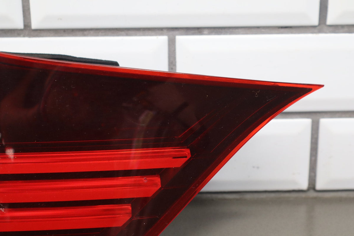 2013-2017 Lexus LS460 XF40 LH Driver Inner Trunk Lid Tail Light LED Tested