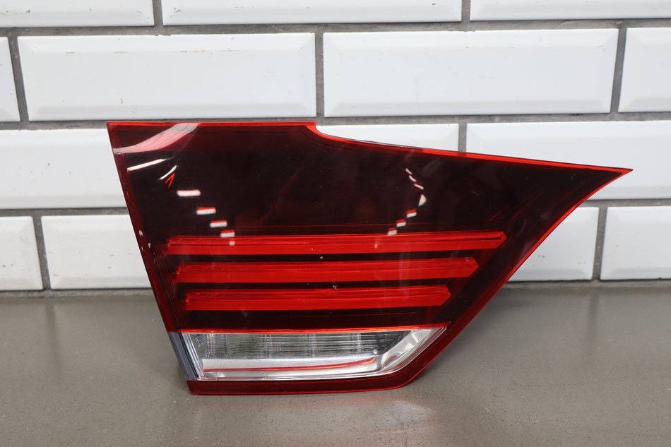 2013-2017 Lexus LS460 XF40 LH Driver Inner Trunk Lid Tail Light LED Tested