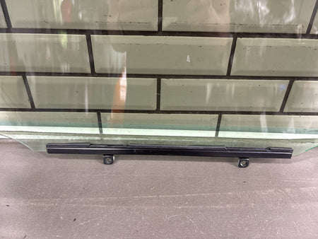 2013-2017 Lexus LS460 XF40 LH Rear Door Window Glass Tinted Privacy Assembly