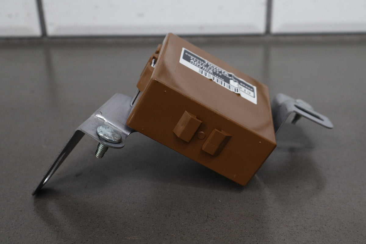 2013-2017 Lexus LS460 XF40 Park Assist Sensor Module Computer Assembly Complete