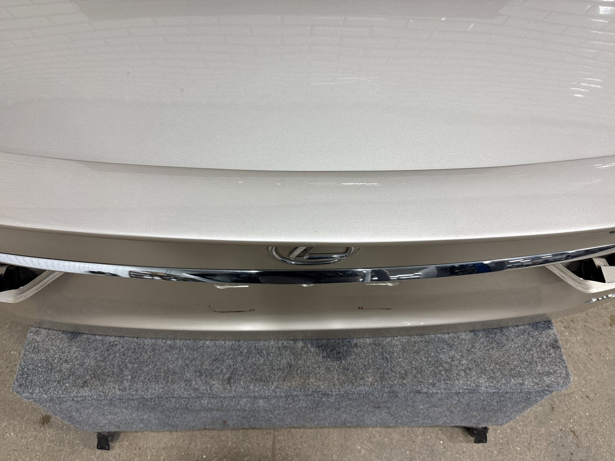 2013-2017 Lexus LS460 XF40 Rear Decklid Trunk Lid Satin Cashmere Metallic 4U7