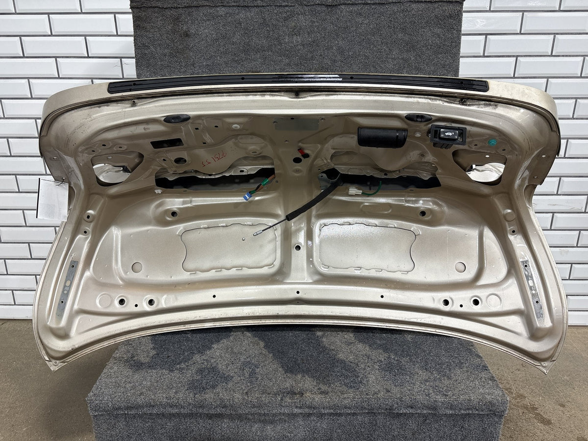 2013-2017 Lexus LS460 XF40 Rear Decklid Trunk Lid Satin Cashmere Metallic 4U7