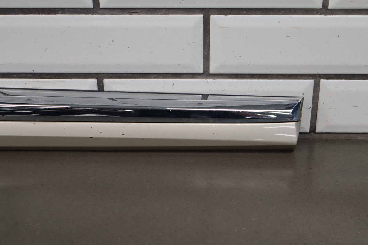 2013-2017 Lexus LS460 XF40 RH Front Door Molding Satin Cashmere Metallic 4U7 OEM