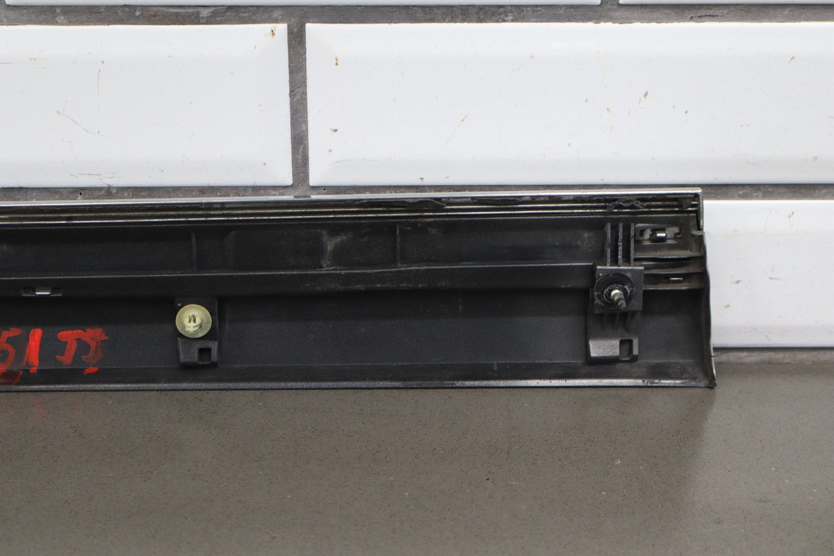 2013-2017 Lexus LS460 XF40 RH Front Door Molding Satin Cashmere Metallic 4U7 OEM
