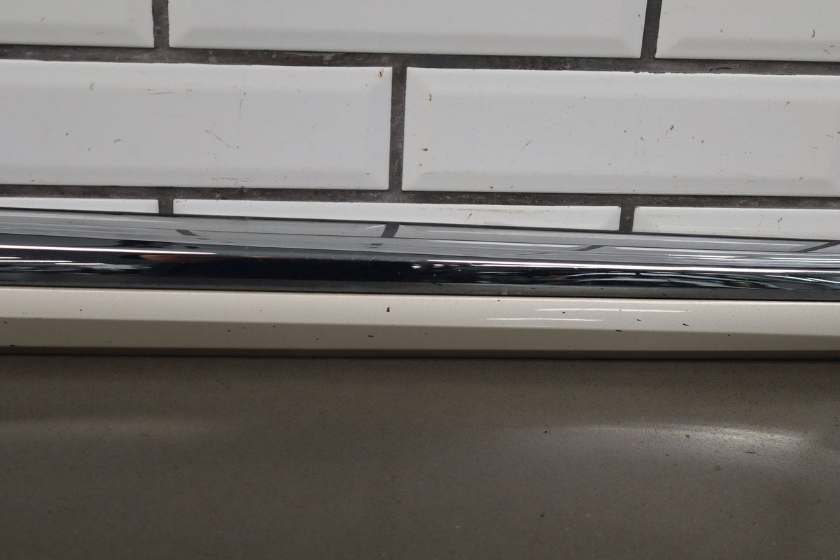 2013-2017 Lexus LS460 XF40 RH Front Door Molding Satin Cashmere Metallic 4U7 OEM