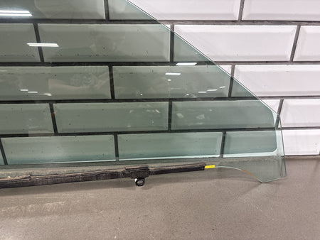 2013-2017 Lexus LS460 XF40 RH Front Door Window Glass Tinted Privacy Assembly