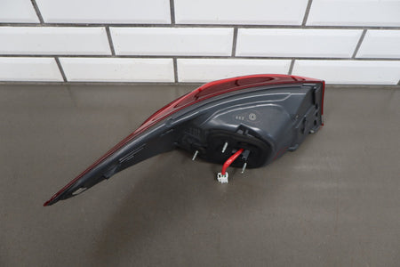 2013-2017 Lexus LS460 XF40 RH Outer Quarter Panel Tail Light 81551-50240 OEM