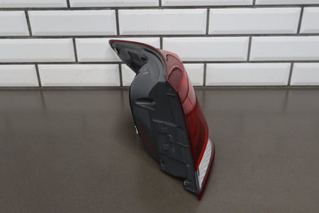 2013-2017 Lexus LS460 XF40 RH Outer Quarter Panel Tail Light 81551-50240 OEM