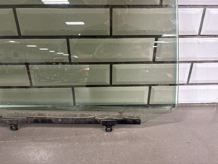 2013-2017 Lexus LS460 XF40 RH Rear Door Window Glass Tinted Privacy Assembly