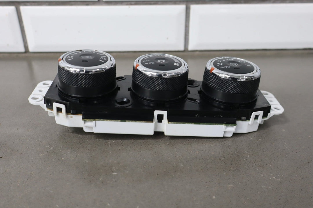 2013 - 2017 Mitsubishi Lancer Evo X Climate Control 7820A812 OEM