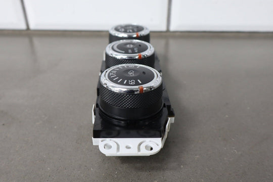 2013 - 2017 Mitsubishi Lancer Evo X Climate Control 7820A812 OEM