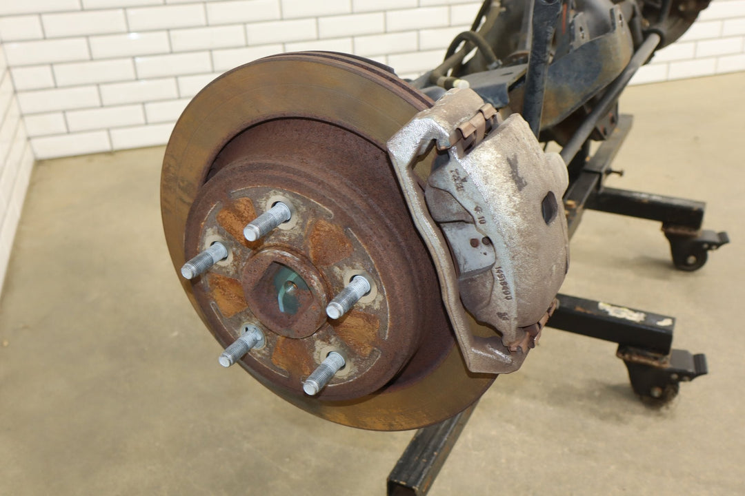2013 - 2018 Ram 1500/ 19 - 24 Ram Classic 3.92 Ratio Rear Axle Assembly OEM