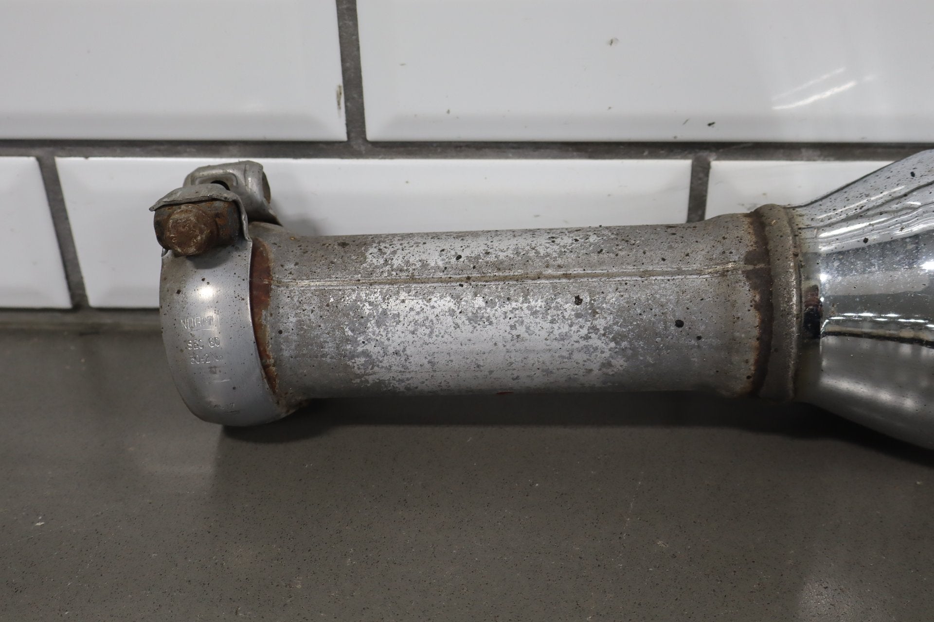 2013-2018 Ram 1500 5.7L Hemi Chrome Exhaust Tips Pair OEM Left/Right