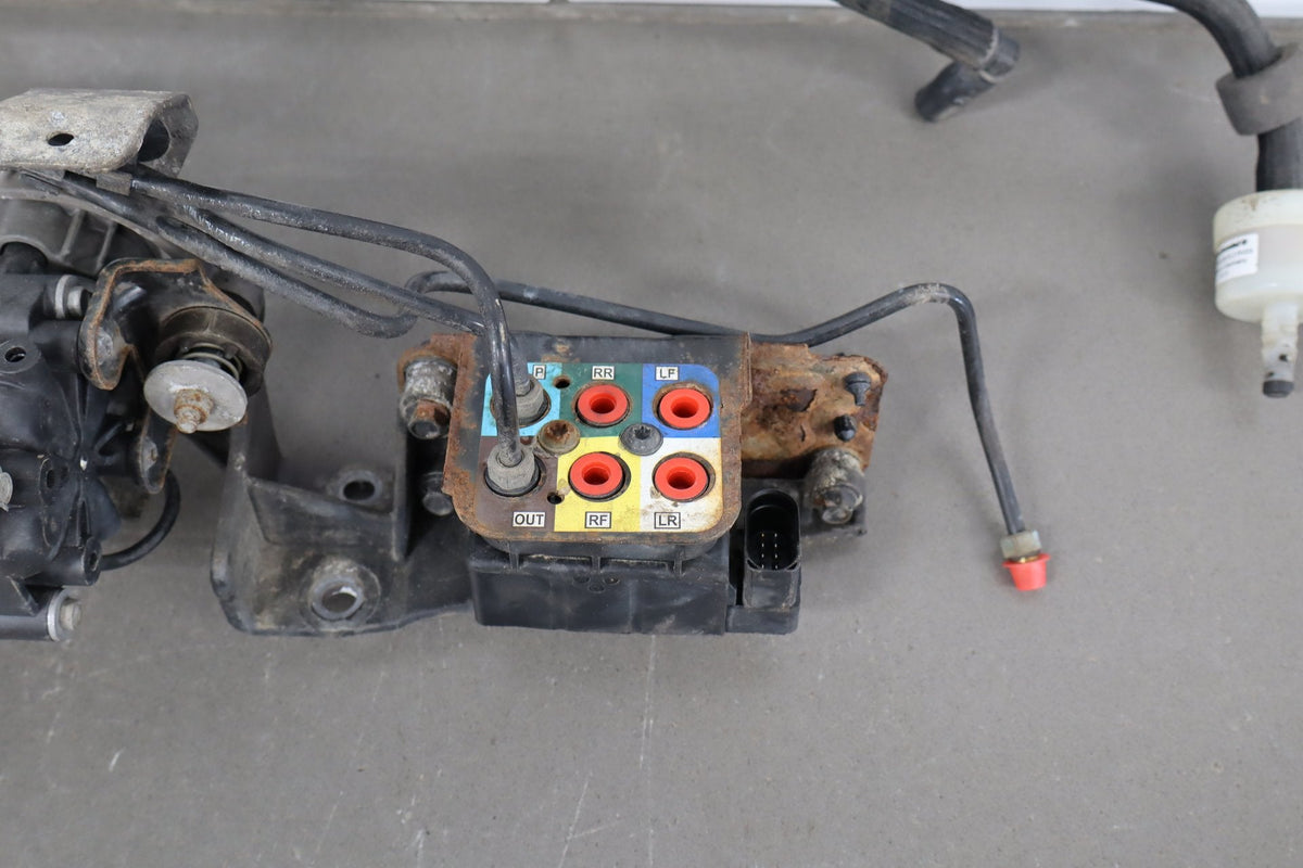 2013-2018 Ram 1500 Air Ride Compressor Valve Block Assy