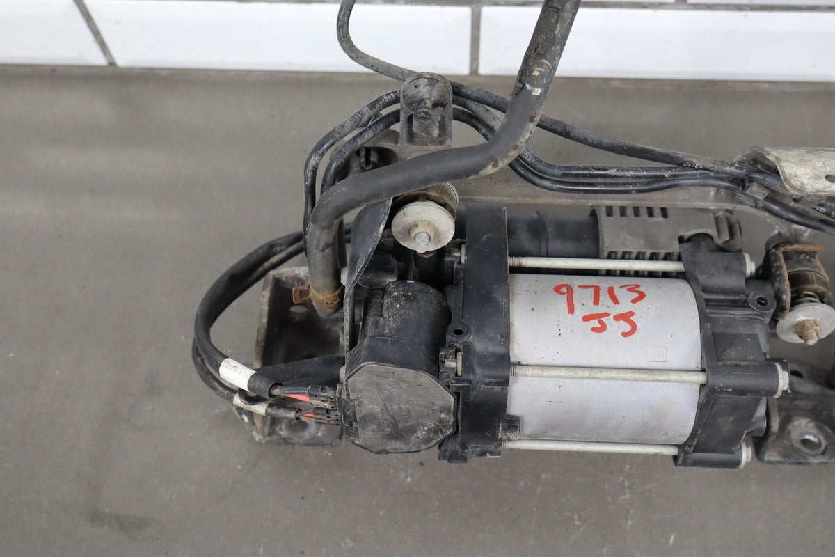 2013-2018 Ram 1500 Air Ride Compressor Valve Block Assy