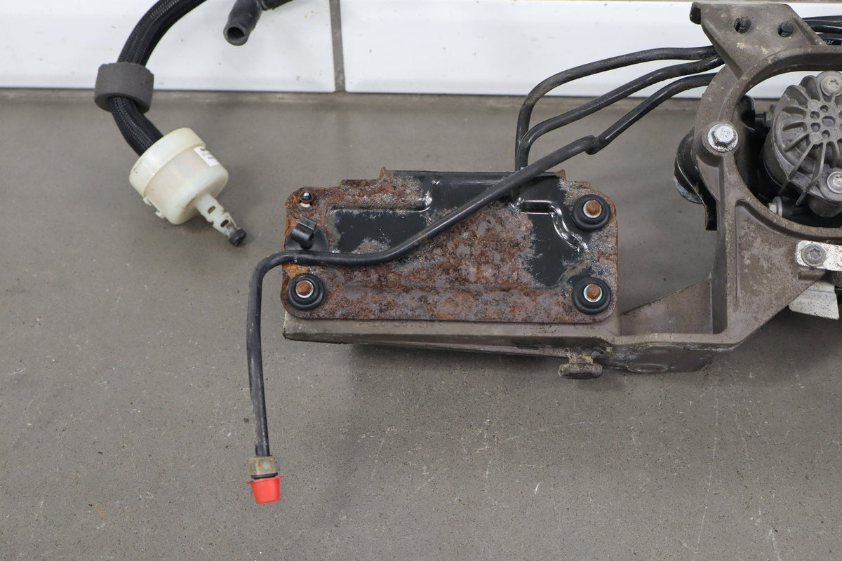 2013-2018 Ram 1500 Air Ride Compressor Valve Block Assy
