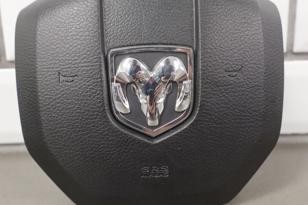 2013 - 2018 Ram 1500 Driver Left Steerig Wheel Air Bag (Black X9) 4JE53H3KEQA