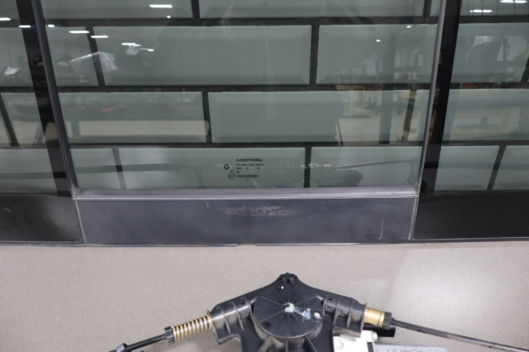 2013 - 2018 Ram 1500 Power Sliding Back Glass Window 68502280AA OEM