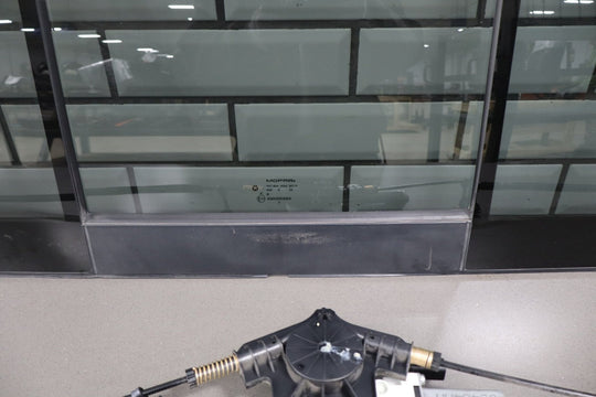 2013 - 2018 Ram 1500 Power Sliding Back Glass Window 68502280AA OEM