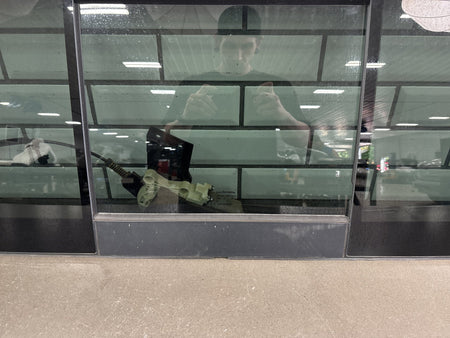 2013-2018 Ram 1500 Power Sliding Back Glass/ Window OEM Tested