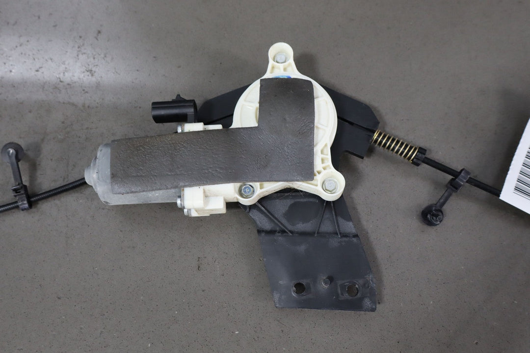 2013 - 2018 Ram 1500 Power Sliding Back Glass / Window OEM Tested