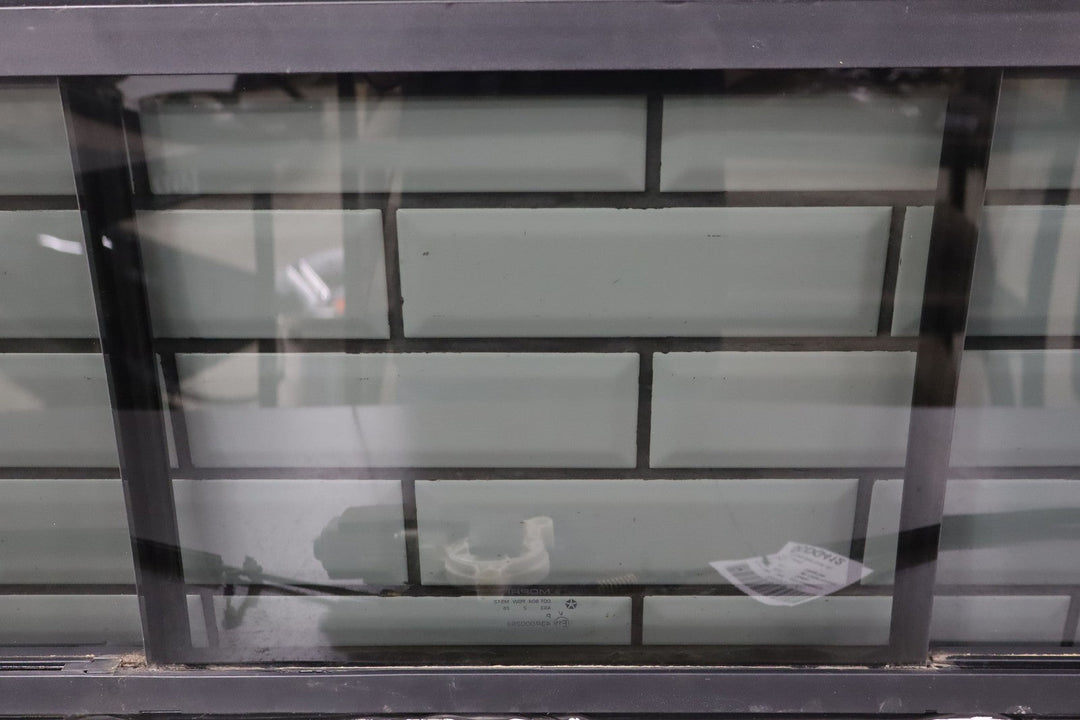 2013 - 2018 Ram 1500 Power Sliding Back Glass / Window OEM Tested