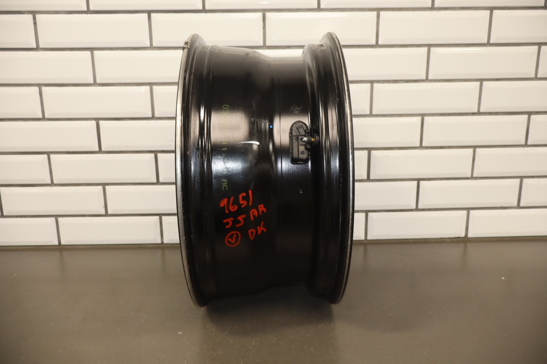 2013-2018 Ram 1500 Rebel OEM 17" Black Wheel/ Rim Aluminum OEM