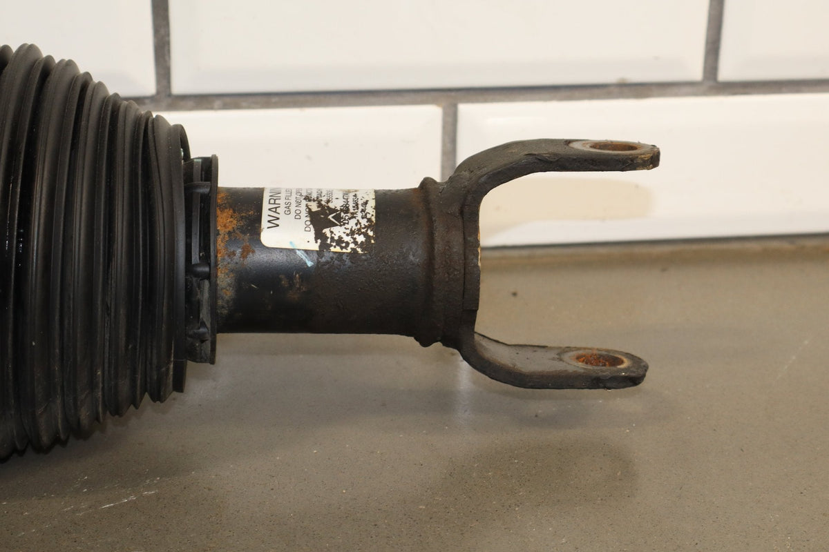 2013-2018 Ram 1500 Right Front Air Strut OEM