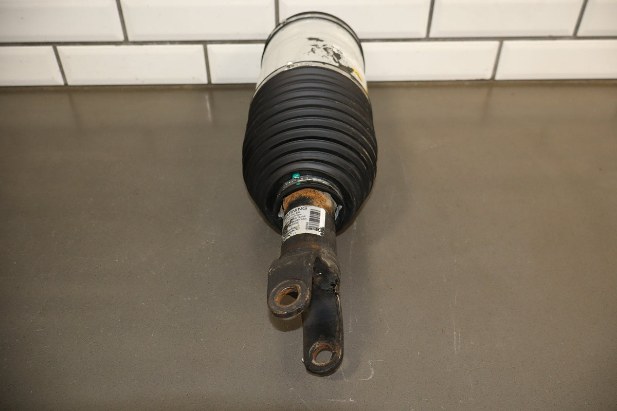 2013-2018 Ram 1500 Right Front Air Strut OEM