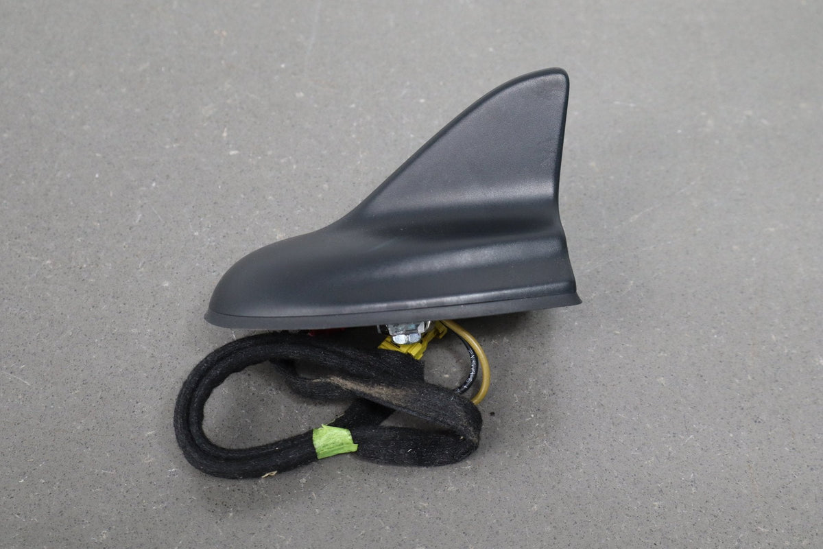 2013-2018 Ram 1500 Shark Fin Antenna OEM 68276409AA