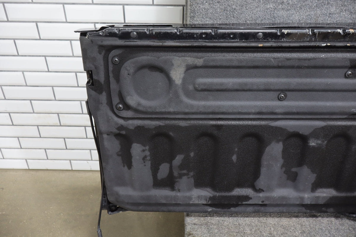 2013-2018 Ram 19-24 Ram Classic Tailgate With Camera Brilliant Black PXR