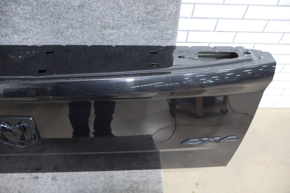 2013-2018 Ram 19-24 Ram Classic Tailgate With Camera Brilliant Black PXR
