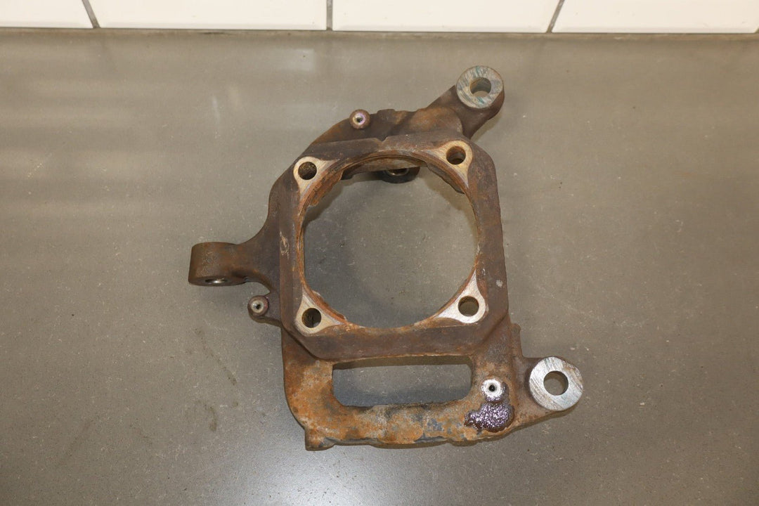 2013 - 2018 Ram 2500 Longhorn Limited Left Front Spindle 68216189AA