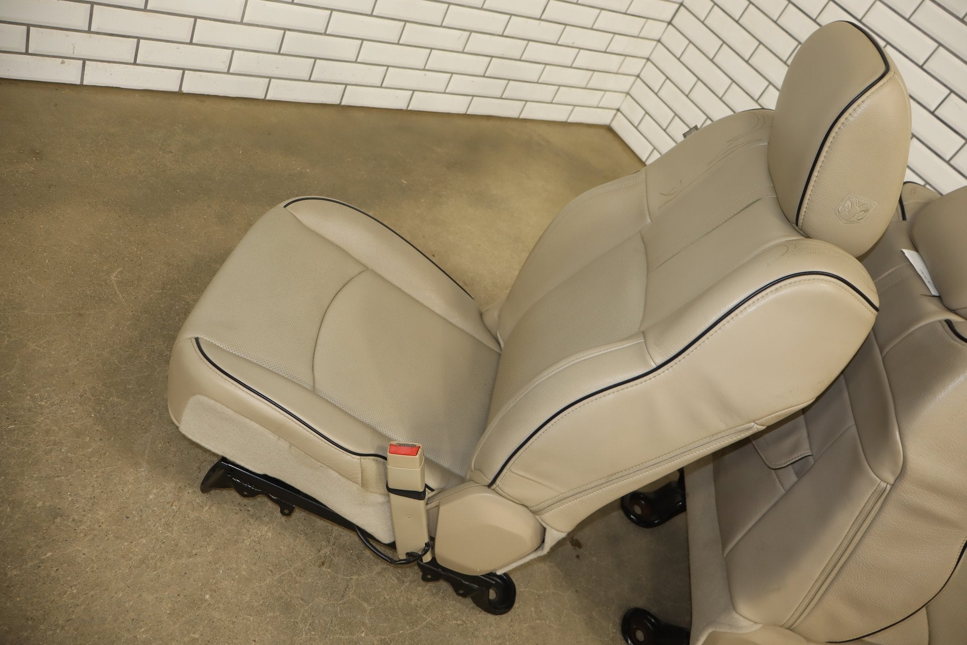 2013-2018 Ram Crew Cab Limited Tungsten Leather Seats Set Indigo Frost C1