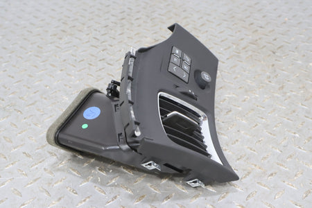 2013 Cadillac CTS- Dash Vent