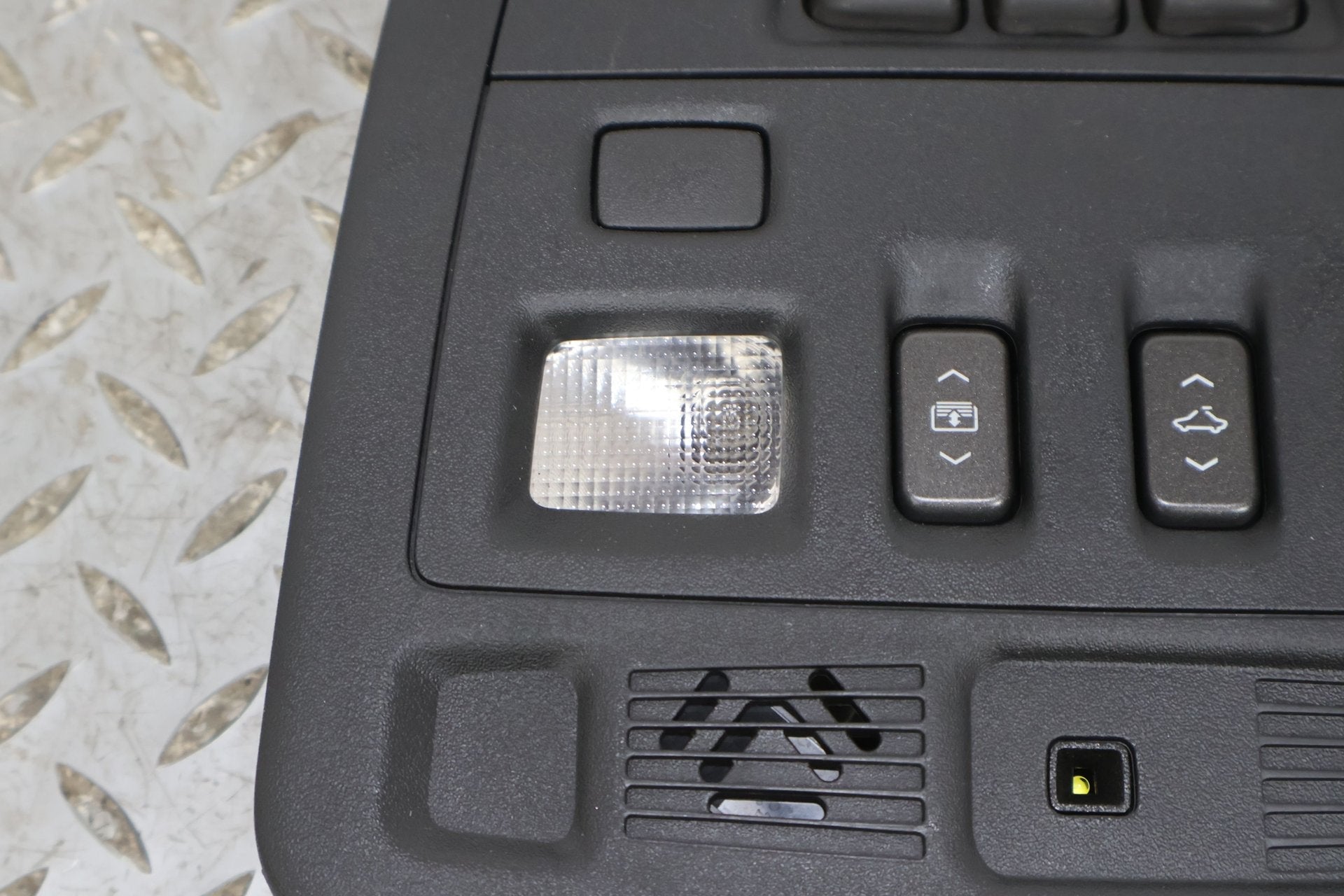 2013 Cadillac CTS- Front Console