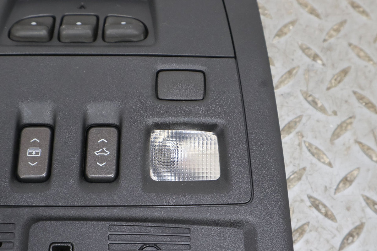 2013 Cadillac CTS- Front Console