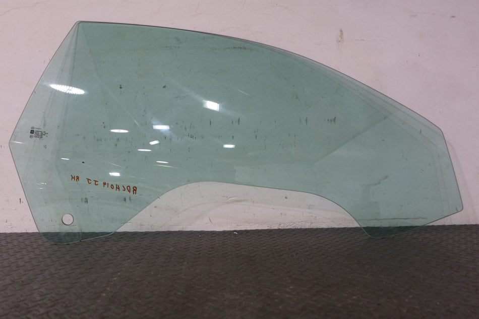 2013 Cadillac CTS- Right Front Door Window
