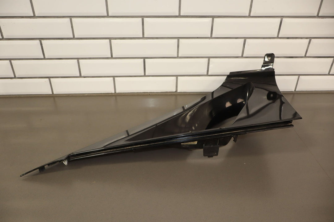 2013 Chevrolet Avalanche - Left Sail Panel Molding