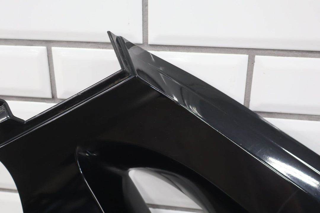 2013 Chevrolet Avalanche - Right Inner Sail Molding