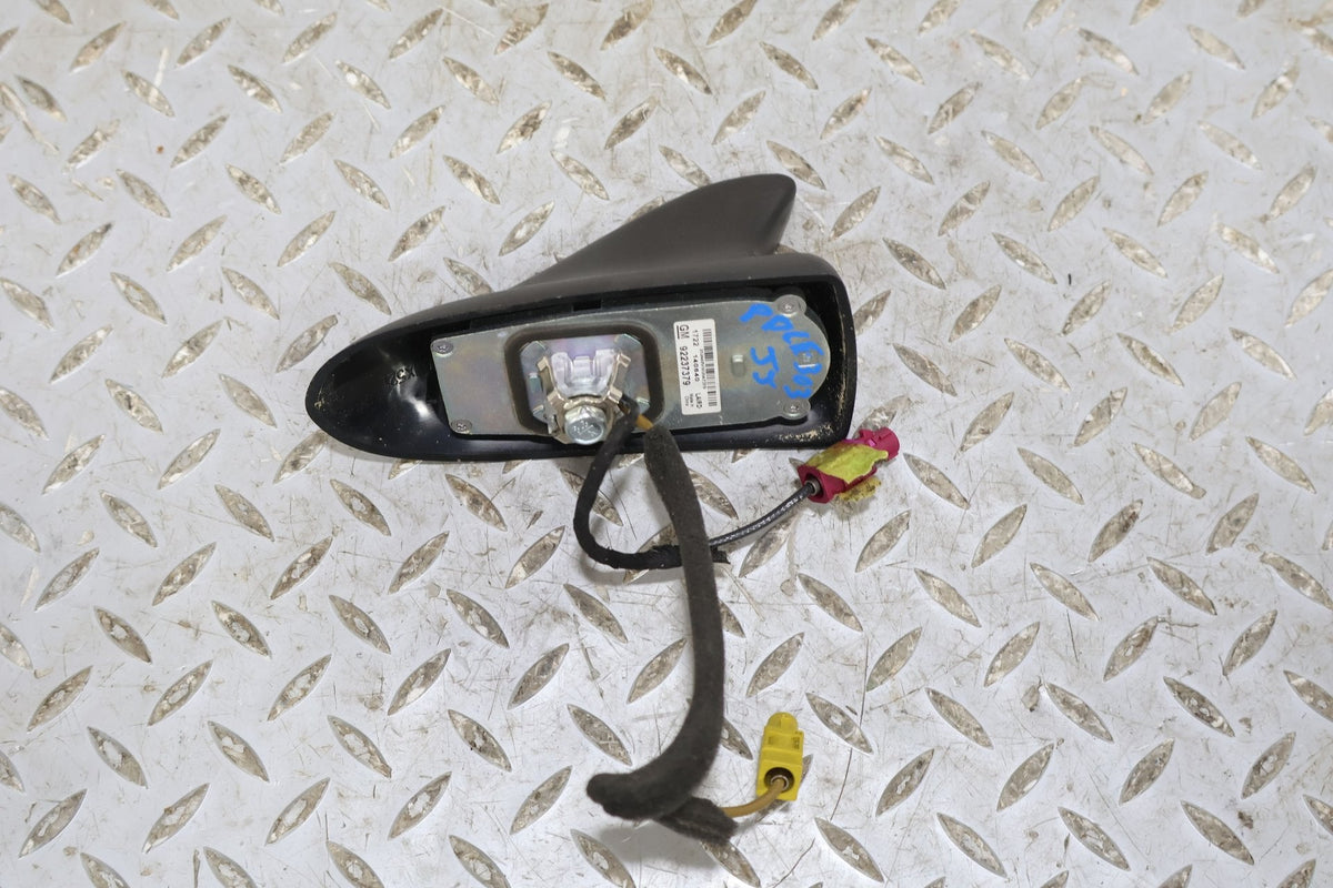 2013 Chevrolet Camaro- Antenna