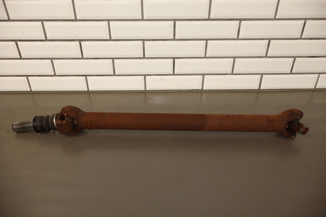 2013 Chevrolet Suburban 2500 4x4 Front Drive Shaft OEM