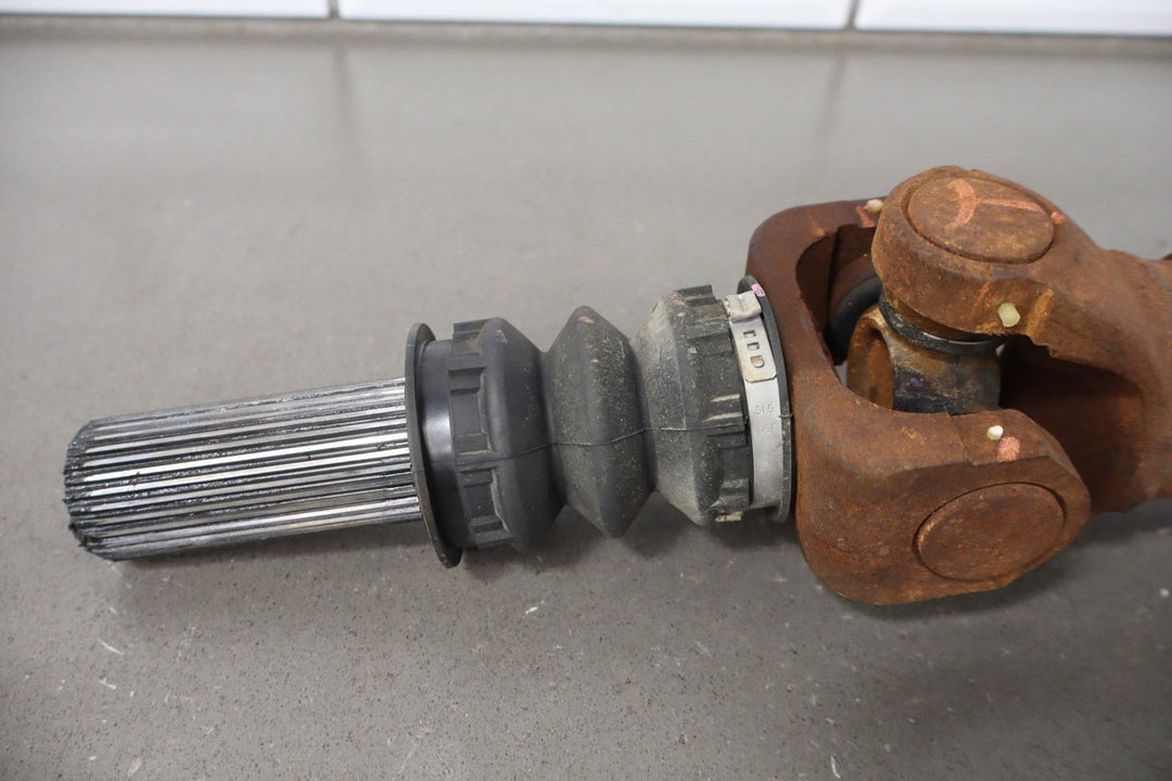2013 Chevrolet Suburban 2500 4x4 Front Drive Shaft OEM