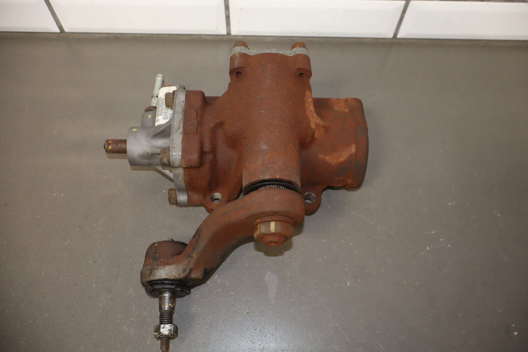 2013 Chevrolet Suburban 2500 4x4 Power Steering Gear Box OEM