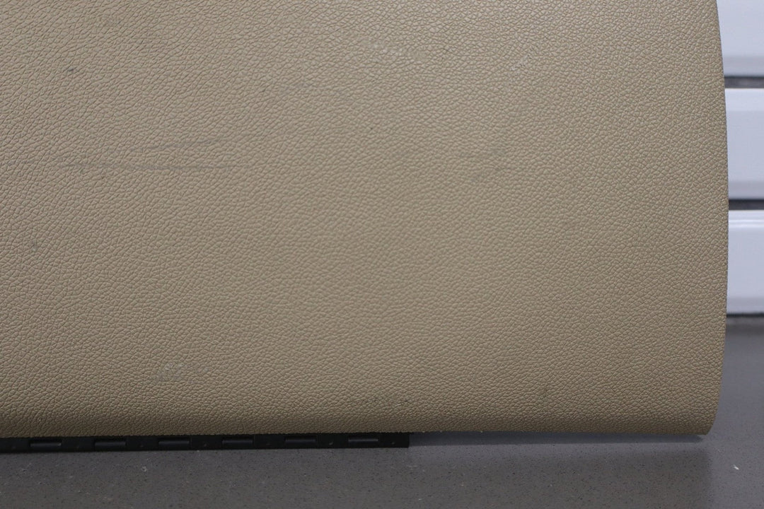 2013 Chevrolet Suburban 2500 Glove Box Light Cashmere 333