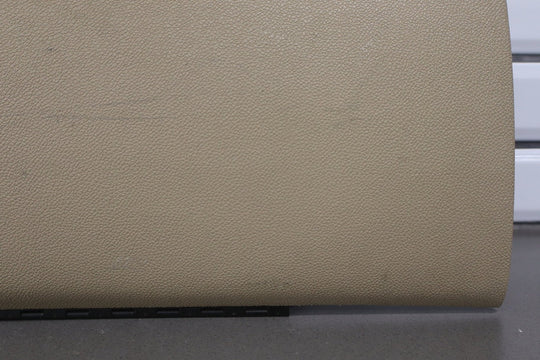 2013 Chevrolet Suburban 2500 Glove Box Light Cashmere 333