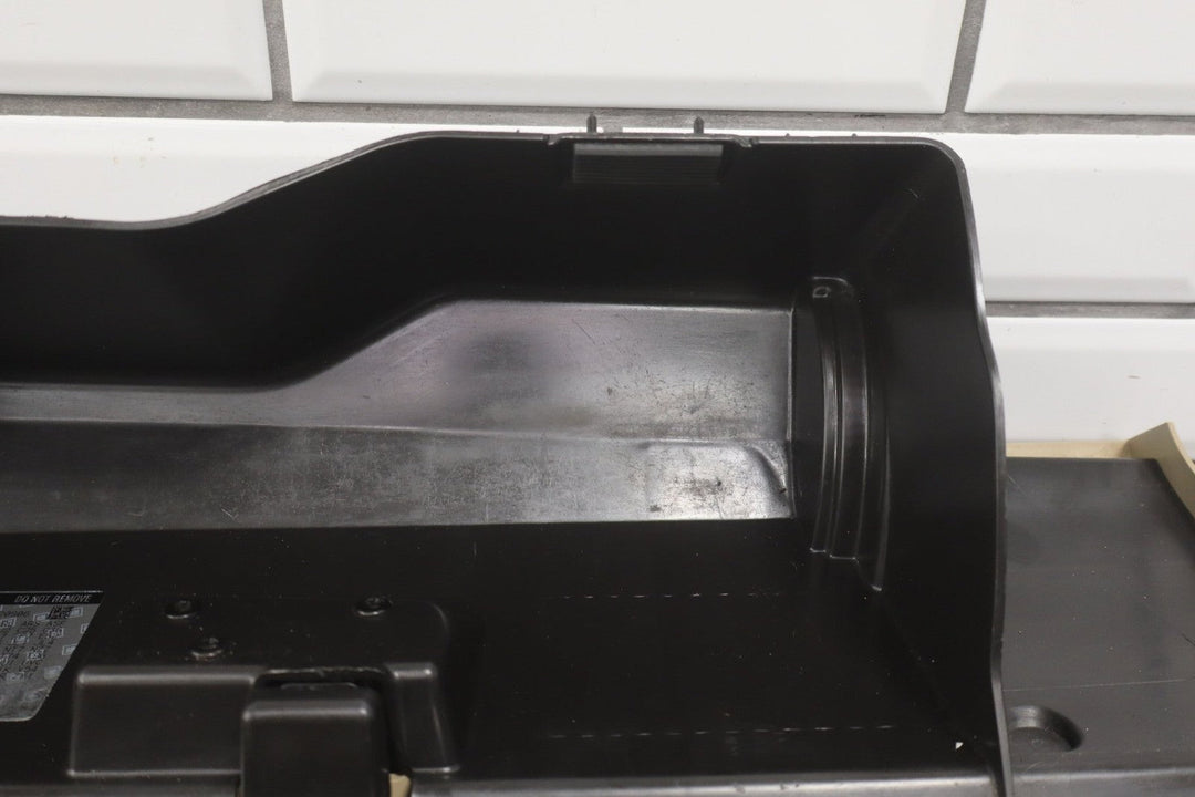 2013 Chevrolet Suburban 2500 Glove Box Light Cashmere 333