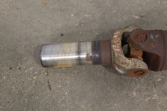 2013 Chevrolet Suburban 2500 GMT900 4x4 Rear Drive Shaft